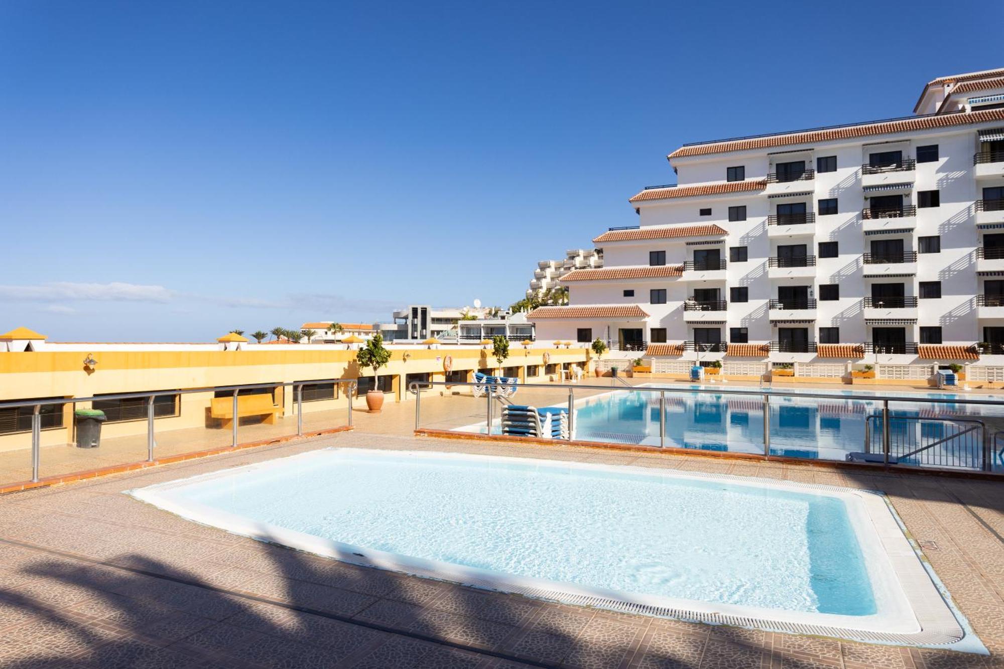 Апартаменты Seguro El Sol En Playa De La Arena Пуэрто-де-Сантьяго Экстерьер фото